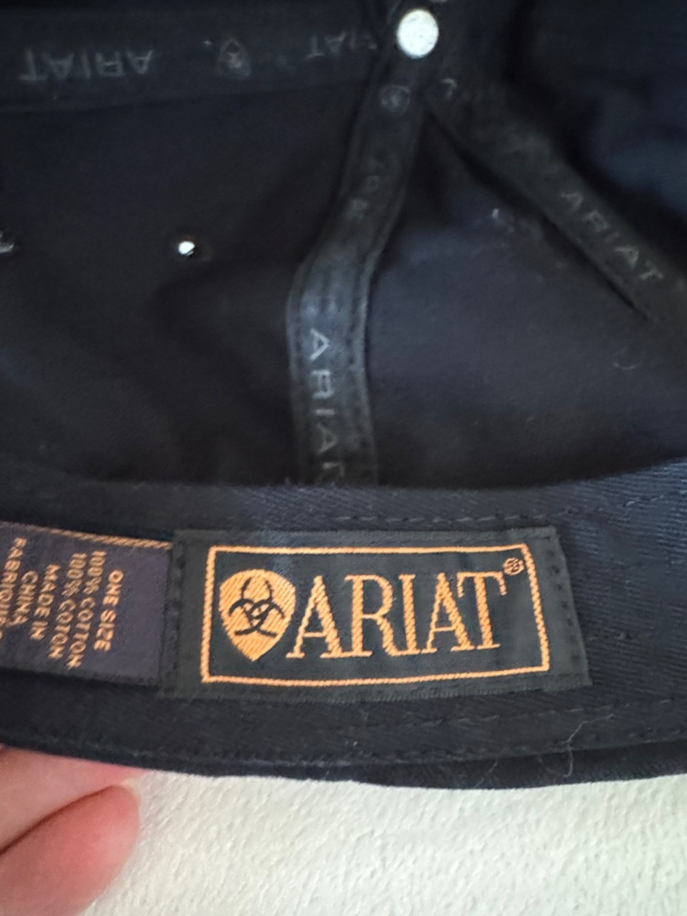 Ariat ball cap - Picture 7 of 8